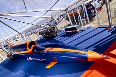 The full size, full length BLOODHOUND SSC show ...