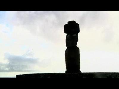 Awaiting eclipse on Easter Island