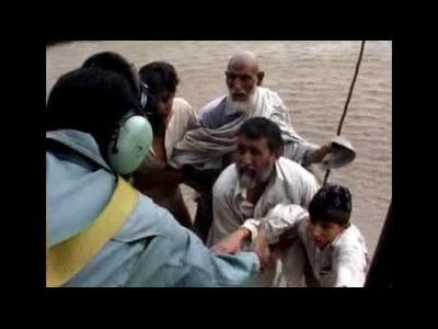 Pakistan in mass flood rescue