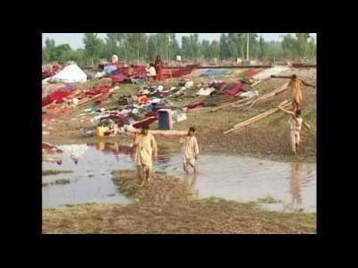 Pakistan flood survivors struggling