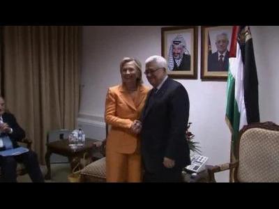 Clinton visits Abbas in West Bank