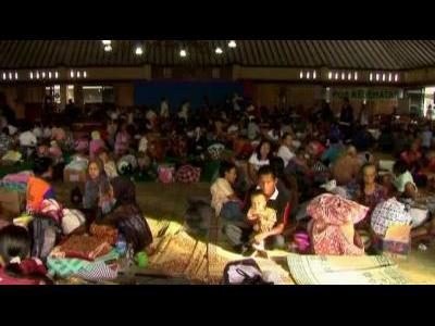 Merapi sends thousands more fleeing