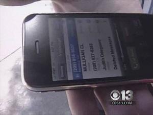 Woman's iPhone Data Ends Up On Other Woman's Phone