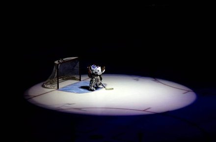 New York Islanders Goalie Evgeni Nabokov, Of Kazakhstan, Looks