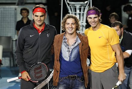 Switzerland's Roger Federer, Left, Spain's Rafael Nadal, Right, And Spanish Singer David Bisbal, Center, Pose