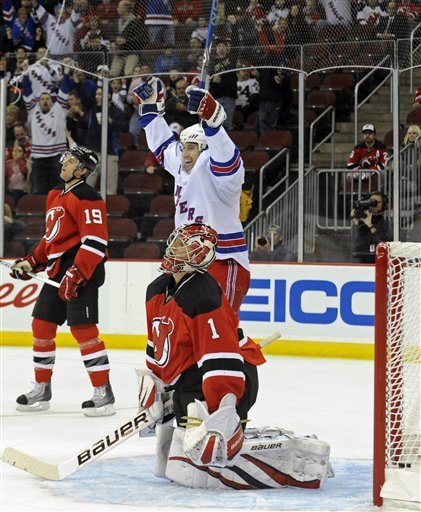 Rangers Win, Devils Continue To Struggle Finding Goals