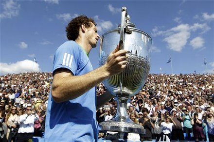 andy murray queens trophy. Britain#39;s Andy Murray Walks
