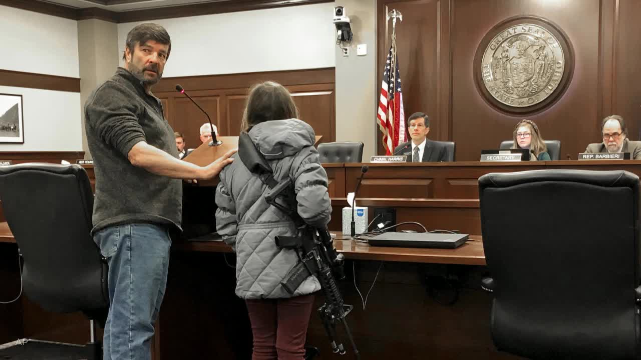 Girl, 11, brings AR-15 to Idaho gun hearing